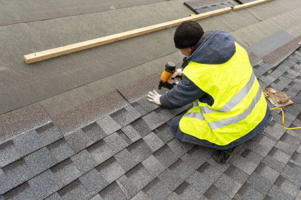 Best Local Roofing Companies  in Pleasant Hill, OH